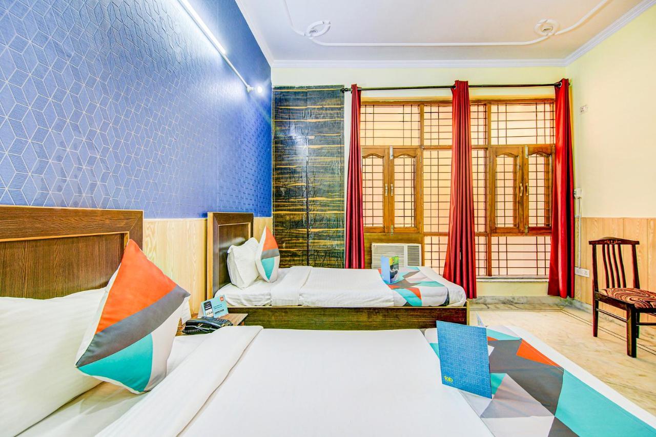 Fabexpress Royal Ashray Hotel Noida Exterior foto